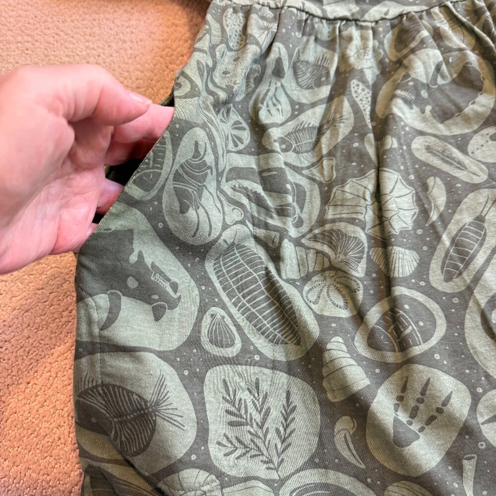 Winter Water Factory Dress Copenhagen Green Fossil Print LS Organic Cotton XS - Picture 8 of 16